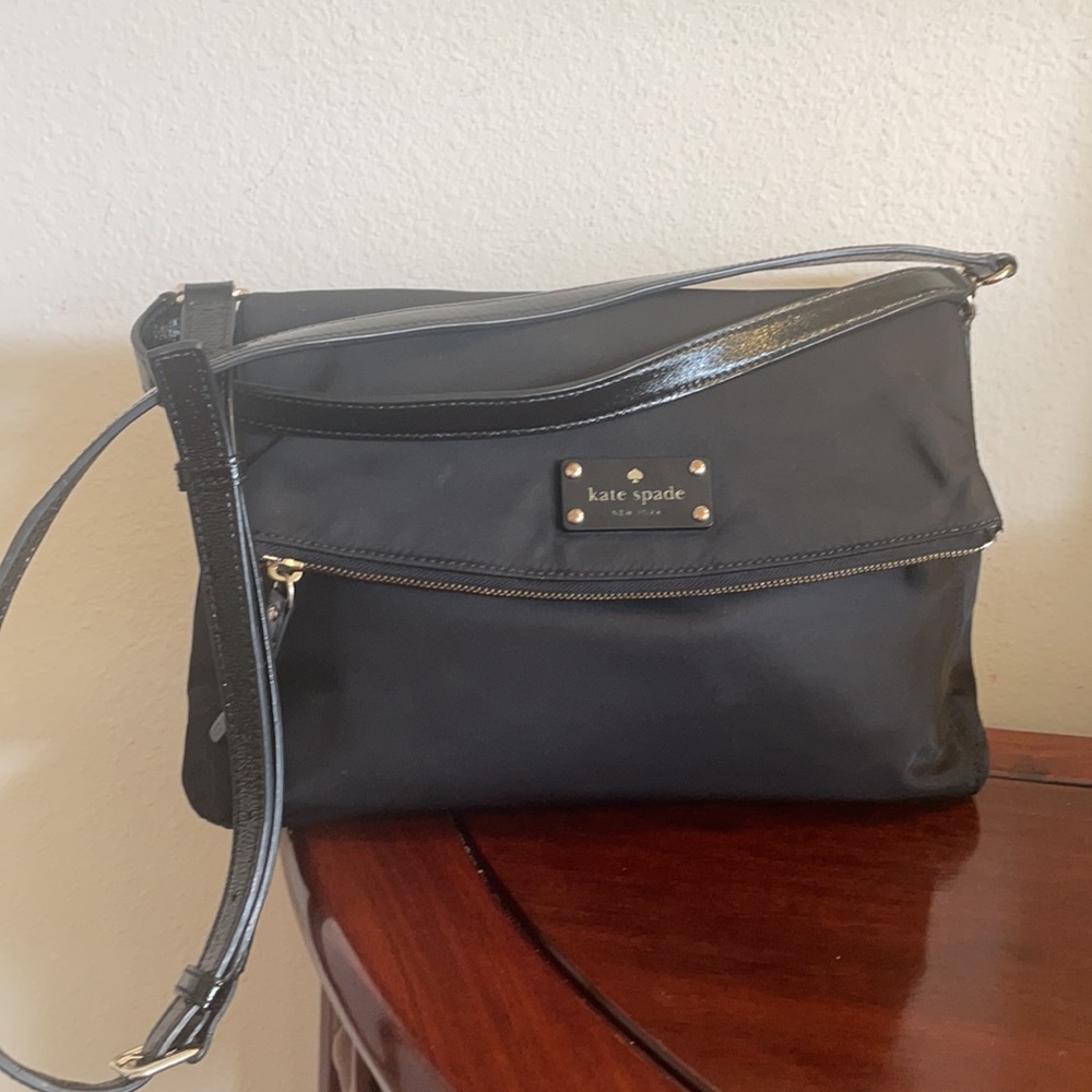 Kate Spade canvas and leather Crossbody bag - Picture 2 of 11